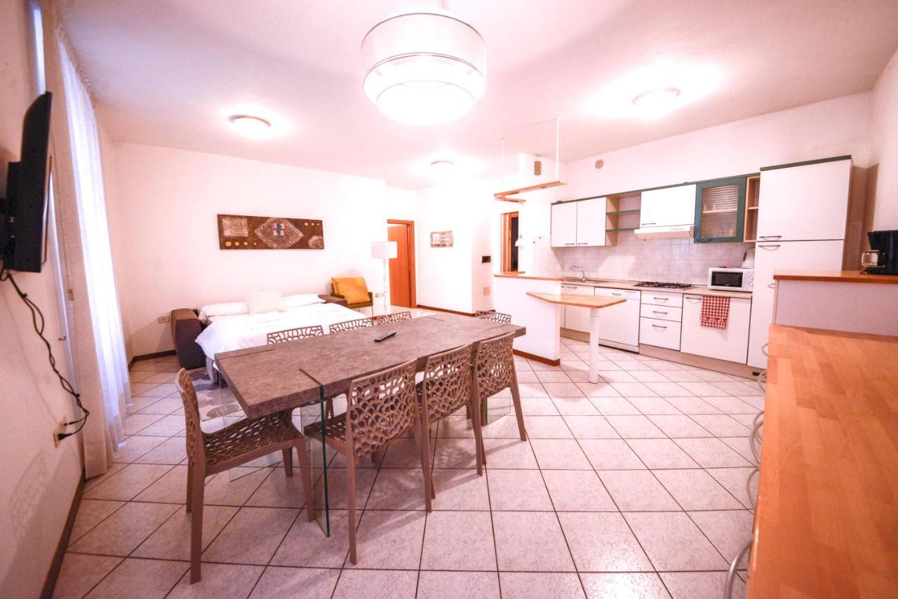 1Dest - Best Location Riva del Garda Luaran gambar