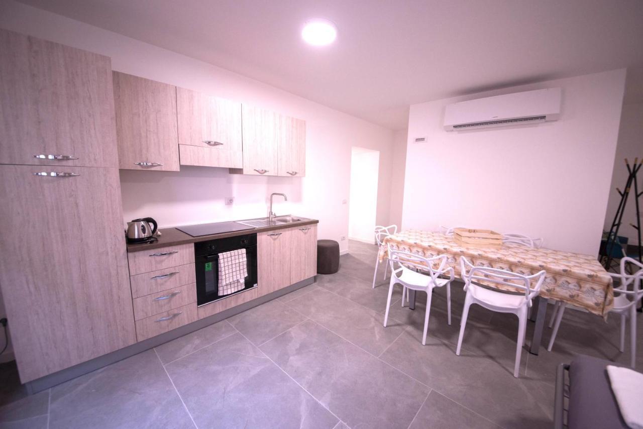 1Dest - Best Location Riva del Garda Luaran gambar